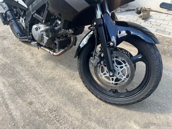 Suzuki DL V Strom 650 km 8700 - 10