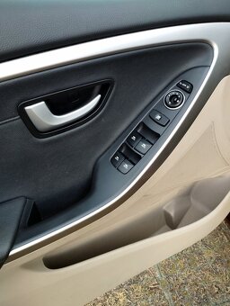 Hyundai I30 combi, 2013, 1.6 GDI 99 kW, automat - 10