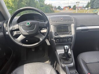 Škoda Octavia II Combi 2.0 TDI 103kW, 2010, XENONY, NAVIGACE - 10