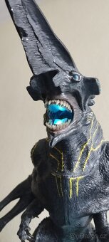 Soška Knifehead - Pacific Rim Statue - Sideshow - 10