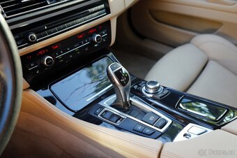 BMW 530xD F10, 146 000km, 1/2016, koupeno v ČR, DPH - 10