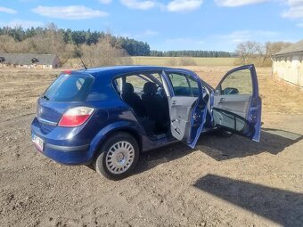 Opel Astra H - 10