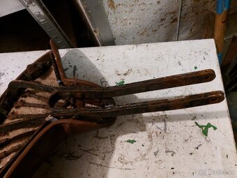 Sedlo TOURIST, PRAGA, ARIEL APOD - 10