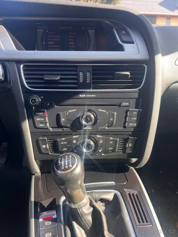 Audi A4 2009 S -line - 10