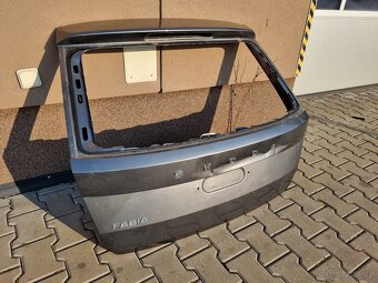 5 zadní dveře Škoda Fabia 3 - 6V9827159B - 10