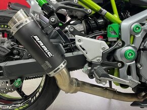 KAWASAKI Z900 - 10