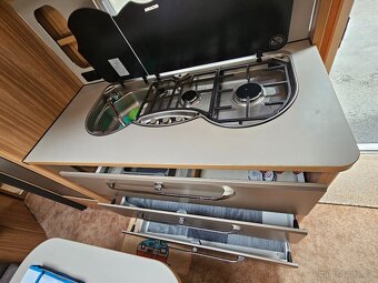 Prodám obytný přívěs Hymer Eriba Exciting 560 - 10