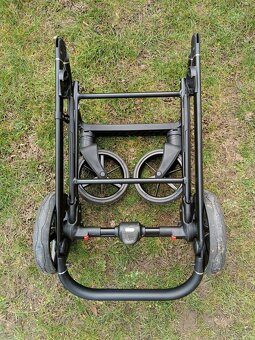 Zánovní Kombinovaný kočárek Adamex Vasco - záruka 9/2026 - 10