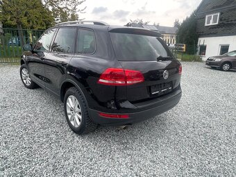 VW Touareg 3,0 TDi 180 kw - 10