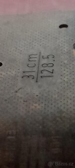 HOLANDSKÉ NÁSTĚNNÉ HODINY S BICÍM MECHANISMEM LUNÁRNÍ FÁZÍ F - 10