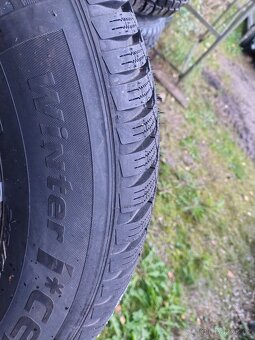 Zimni pneu 215/65/15 - 10
