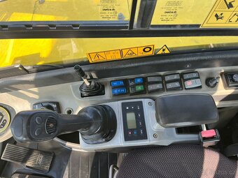 Kolový bagr Wacker Neuson EW100 - 10