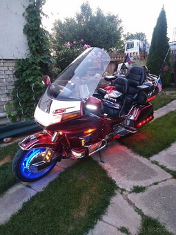 Honda Goldwing gl 1500SE - 10