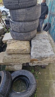 Žulové obruby a zápražáky (placáky) - 10