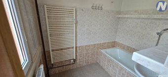 Pronájem bytu 2+1 51 m² + balkon, Volary - 10