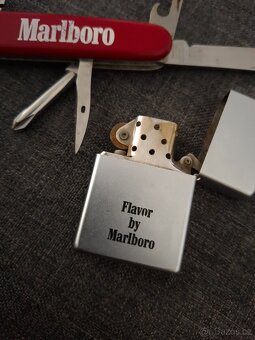 Marlboro zippo a victorinox - 10