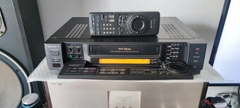 SONY SLV E 1000 - 10