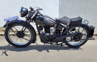 Velocette 350 OHV model MAC - 10
