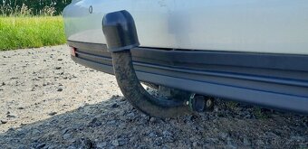 Volkswagen Touran 1.4 TSi  7 míst 2010 - 10