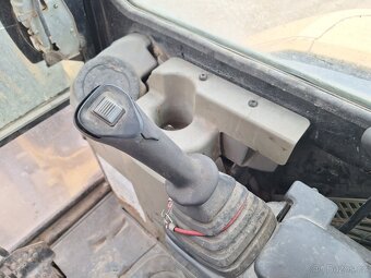 CATERPILLAR 305 C - 10