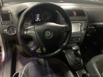 Škoda Octavia II,2.0 TDi DSG - 10