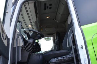 Tahač návěsů FORD F-MAX - 10