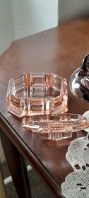 Mísa hutní sklo, skleněný pes a šperkovnice art deco - 10