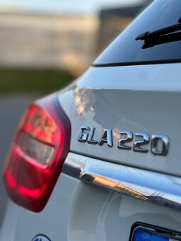 Mercedes Benz GLA220 4MATIC - 10