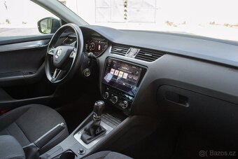 Škoda Octavia Combi 2.0 TDI SCR DSG ODPOČET DPH - 10