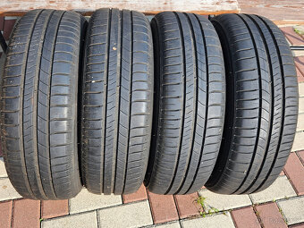 HYUNDAI i20 orig alu sada 185/65/15 TPMS Michelin - 10