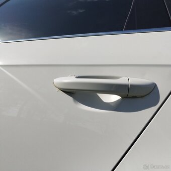 VW Passat B7 Variant 2.0tdi 125kw DSG - 10