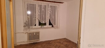 Družstevní podíl–byt 3+1 s balkonem, Chodov u Karlových Var - 10