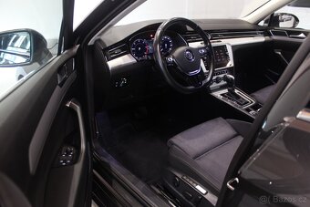 VW Passat B8 2.0TDI DSG 110kW Navi LED Display - 10