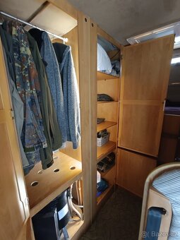 Alkovna, bydlík, obytný vůz - 10