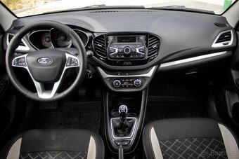 Lada Vesta 1.6 benzín + LPG, 78kW, M5 - 10