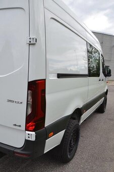 Mercedes-Benz Sprinter 319 4x4 ,velká výbava - 10