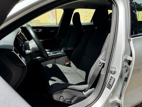 Volvo V60, CC B4 diesel (145kW) H/K Kamera NezTop - 10
