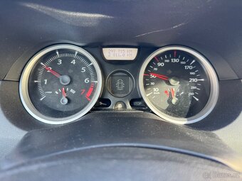 Renault Megane 2 1.6 82kW - 10