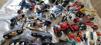 LEGO SOUBOR STARŠÍCH STAVEBNIC-TECHNIC NINJAGO CITY ...3,1kg - 10