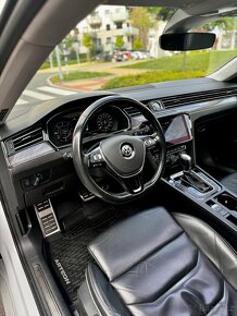 VW ARTEON 2018 DSG 176 kW AMBIENT PANO - 10