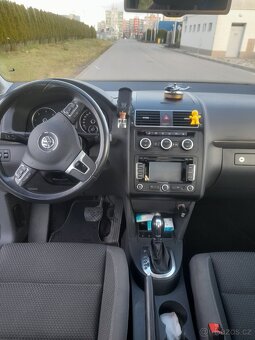 VW TOURAN DSG R.V. 2014 1.6 77KW - 10