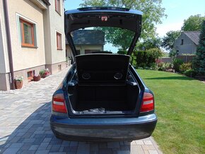 ŠKODA OCTAVIA 1.6 GLX,BENZIN,KLIMA,OKNA V EL. - 10