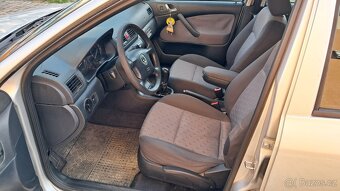 Škoda Octavia Kombi 1.9 TDI / 81KW NOVÁ STK - 10