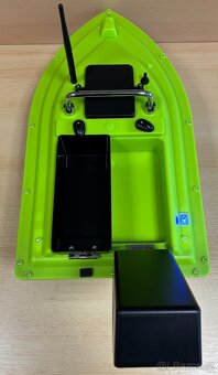 Zavážecí loďka s GPS, baterie 12000mAh - JEDNORUČNÍ OVLADAČ - 10