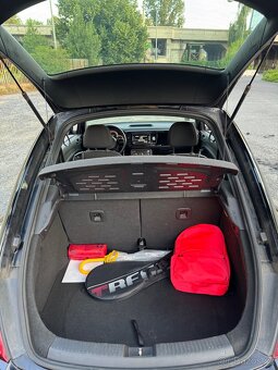 Volkswagen Beetle 2.0 TDI-DSG, rok 2013 is - 10