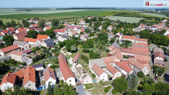 Prodej pozemku 684 m2 - 10