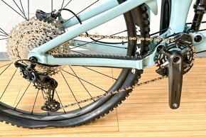 Dámské celoodpružené trail/enduro kolo LIV Intrique LT 1 - 10