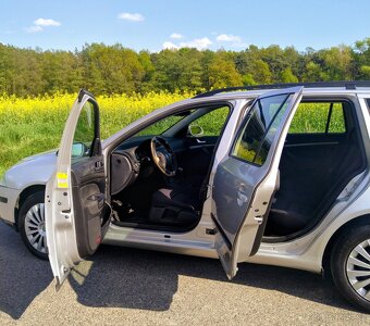 Škoda Octavia II kombi 2.0 TDi - 10