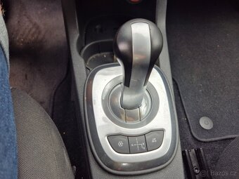 Opel Corsa 1,2 59kw rv.2008 automat - 10