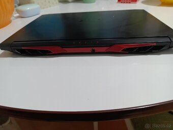 Acer Nitro 5 - 10